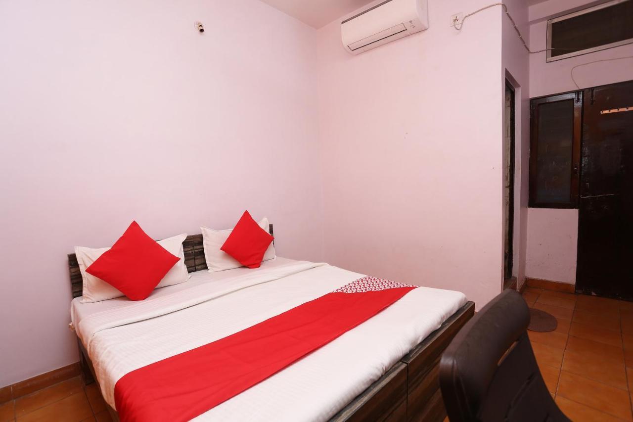 Oyo 37533 Hotel Ashirwad Dzsabalpur Kültér fotó